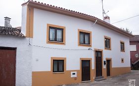 Pátio das Cantigas